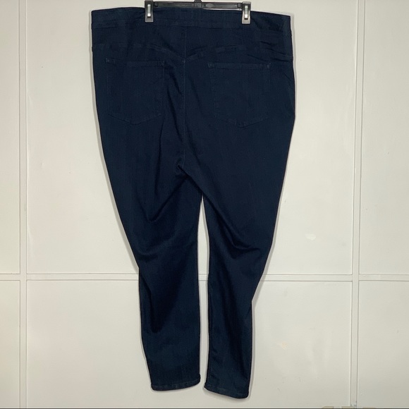 CURVES 360 By NYDJ Sculpt Pull-On Denim Women's Legging - Picture 8 of 15